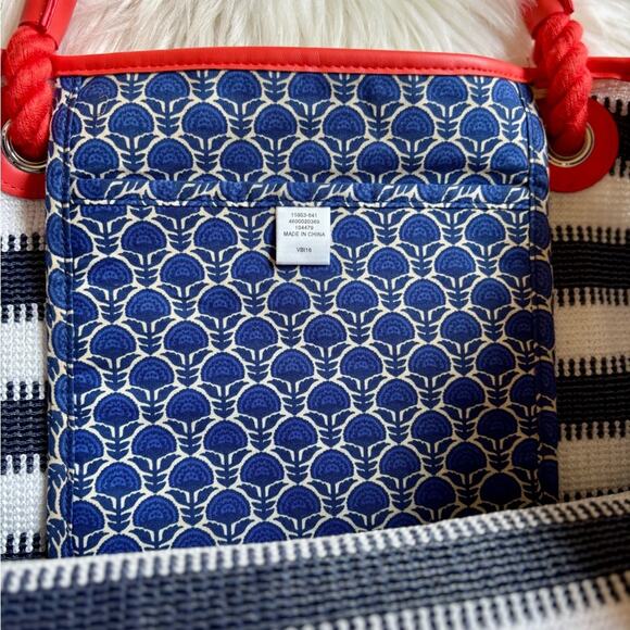 Vera Bradley Navy and White Stripe Large Tote Bag with Turtle Charm / Keychain - Picture 12 of 12